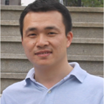 　　劉名卓  　　華東師范大學(xué)開(kāi)放教育學(xué)院國(guó)際合作教育中心主任，全國(guó)信息技術(shù)標(biāo)準(zhǔn)化委員會(huì)教育技術(shù)分技術(shù)委員會(huì)專家委員。